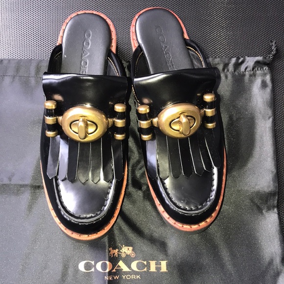 Size 7 Coach Turnlock Creeper Clogs (slides) - Picture 2 of 5